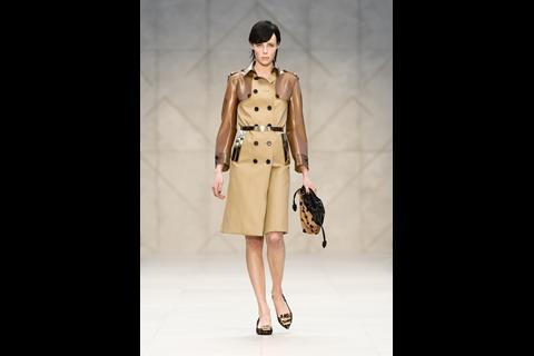 Burberry LFW mac
